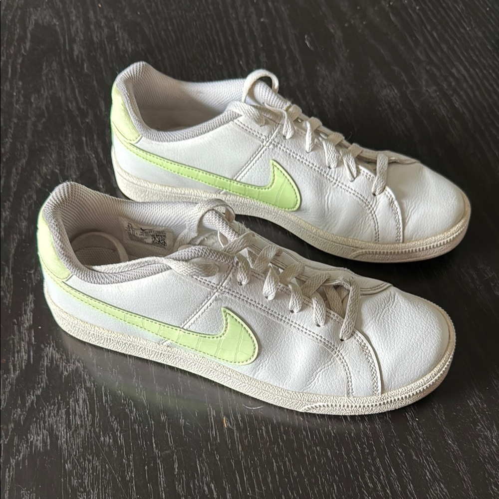 Nike Court Royale Low White Barely Volt